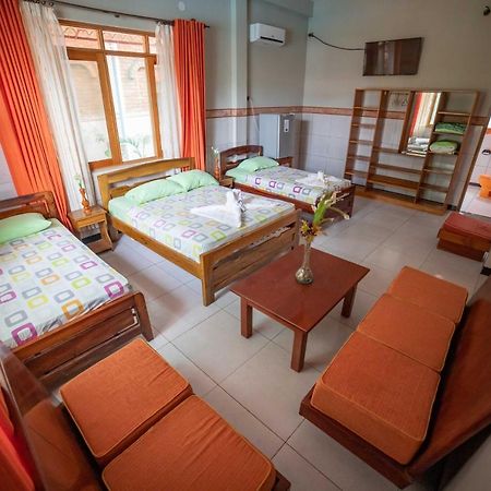 Hotel Takana Rurrenabaque Zewnętrze zdjęcie