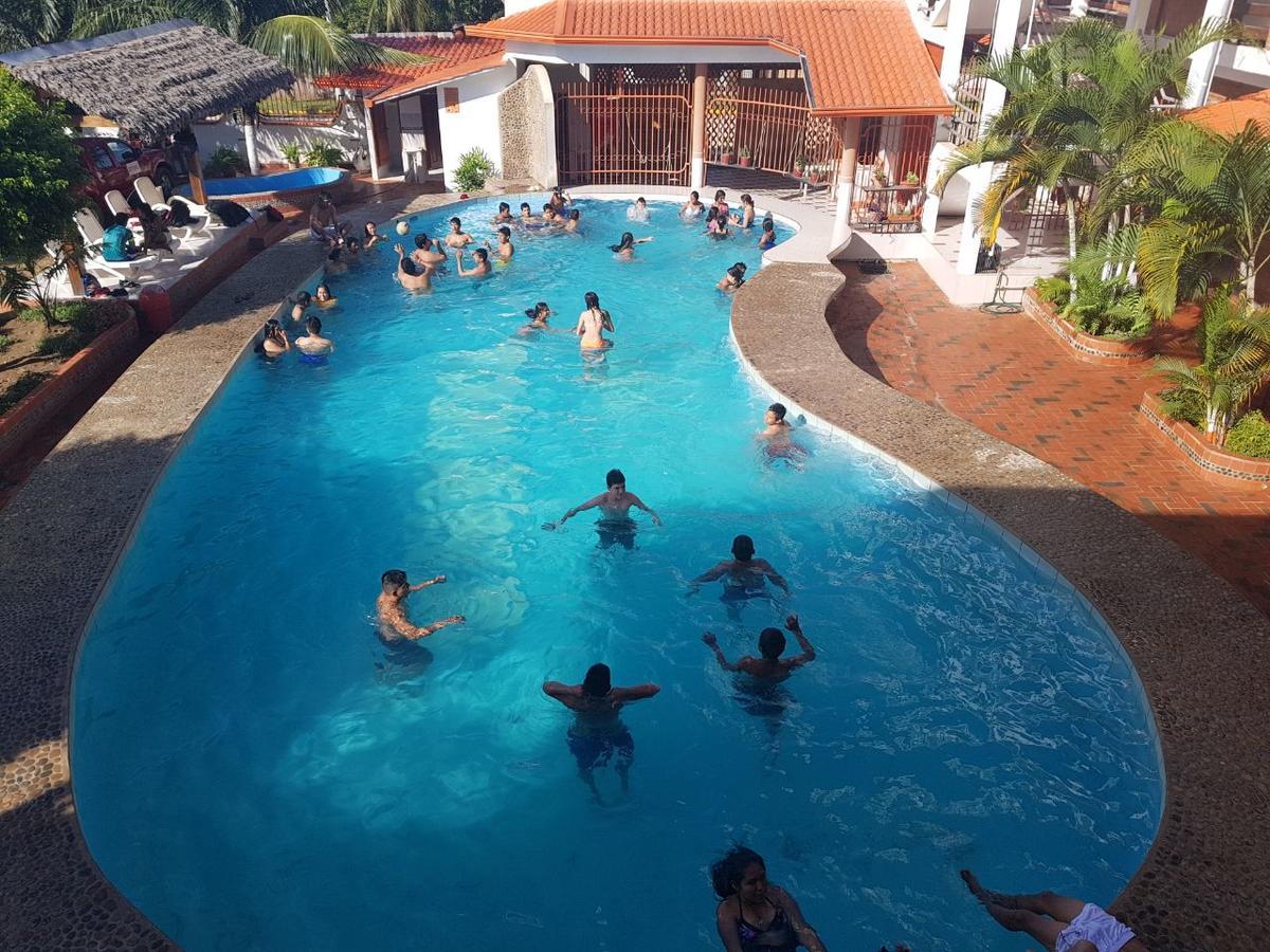 Hotel Takana Rurrenabaque Zewnętrze zdjęcie