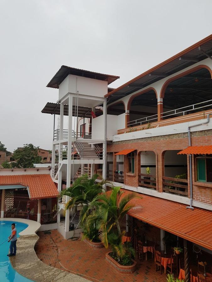 Hotel Takana Rurrenabaque Zewnętrze zdjęcie